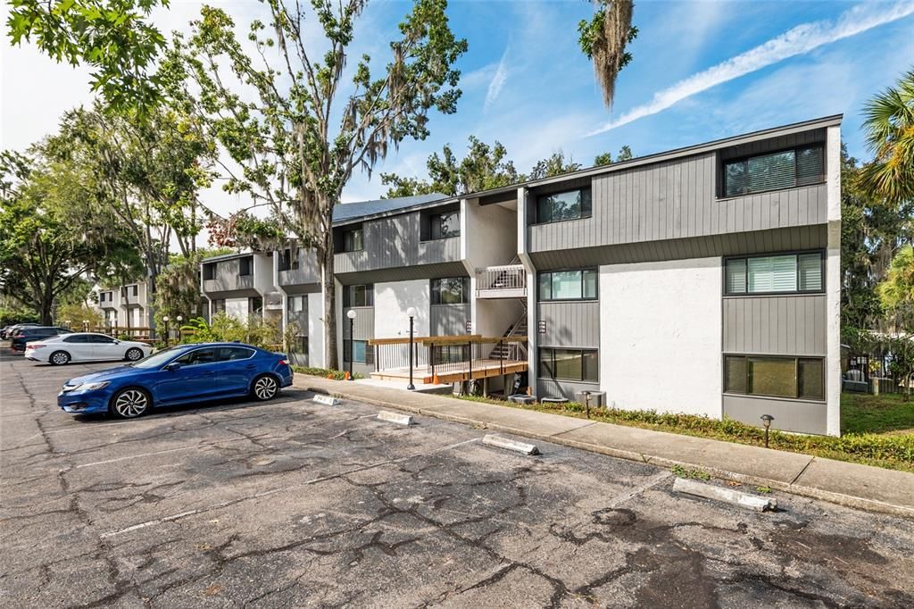 For Sale: $239,000 (3 beds, 2 baths, 1376 Square Feet)