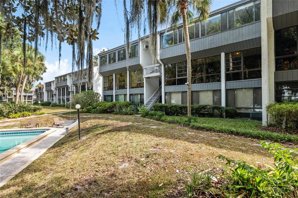 For Sale: $239,000 (3 beds, 2 baths, 1376 Square Feet)