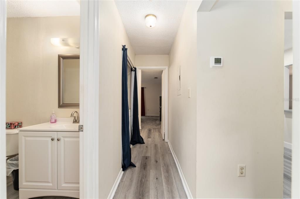 For Sale: $239,000 (3 beds, 2 baths, 1376 Square Feet)