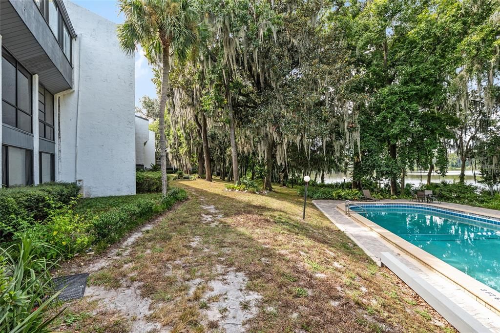 For Sale: $239,000 (3 beds, 2 baths, 1376 Square Feet)