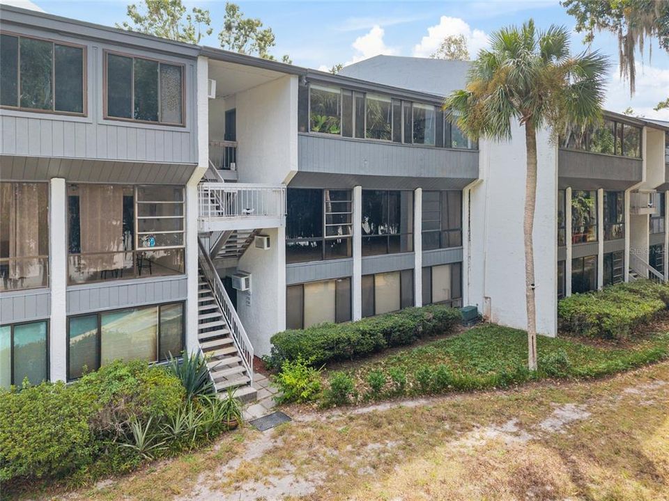 For Sale: $239,000 (3 beds, 2 baths, 1376 Square Feet)