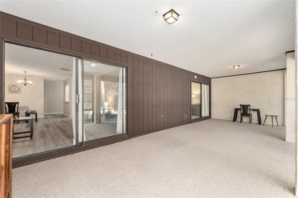 For Sale: $239,000 (3 beds, 2 baths, 1376 Square Feet)