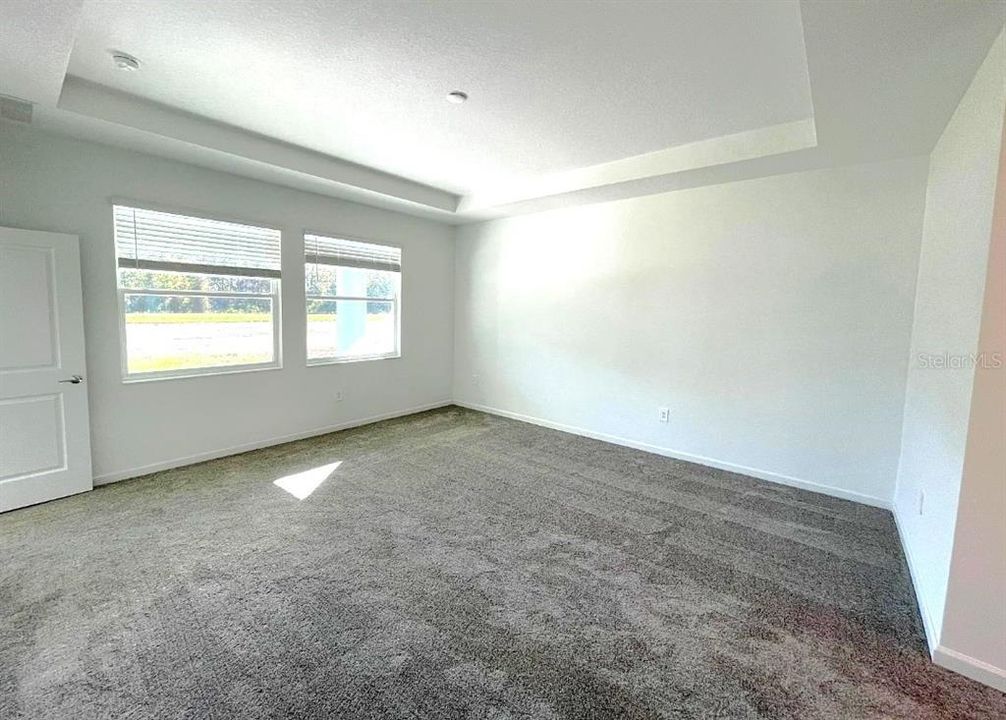 En Venta: $519,000 (4 camas, 3 baños, 2894 Pies cuadrados)