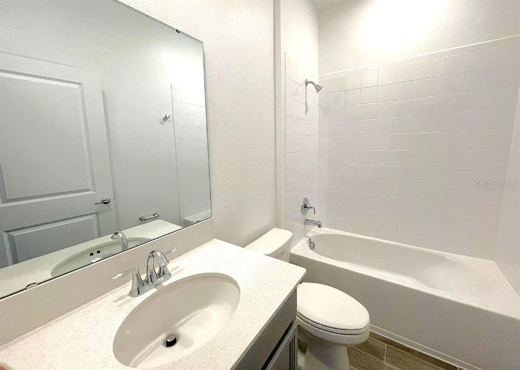 En Venta: $519,000 (4 camas, 3 baños, 2894 Pies cuadrados)