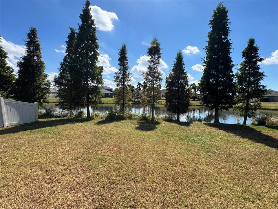 На продажу: $409,800 (5 спален, 2 ванн, 2892 Квадратных фут)