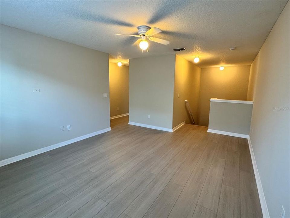 На продажу: $409,800 (5 спален, 2 ванн, 2892 Квадратных фут)