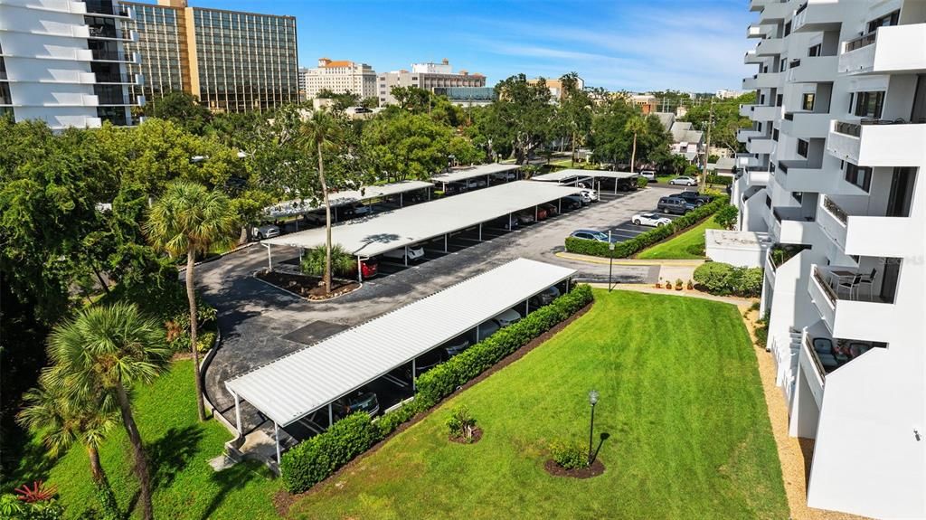 Active With Contract: $225,000 (2 beds, 2 baths, 1310 Square Feet)