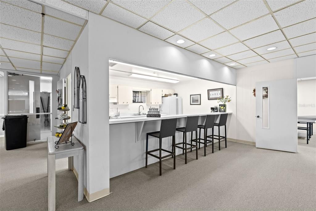 Active With Contract: $225,000 (2 beds, 2 baths, 1310 Square Feet)