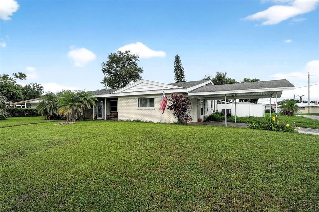 Activo con contrato: $254,999 (3 camas, 2 baños, 1410 Pies cuadrados)