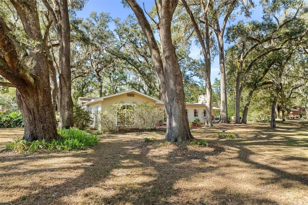 На продажу: $535,000 (5 спален, 2 ванн, 2950 Квадратных фут)