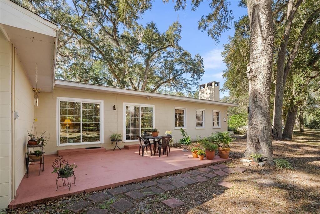 На продажу: $535,000 (5 спален, 2 ванн, 2950 Квадратных фут)