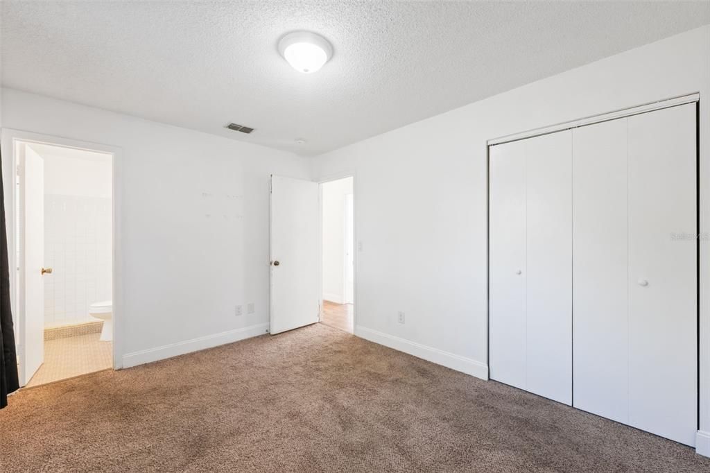 En Venta: $225,000 (3 camas, 2 baños, 960 Pies cuadrados)