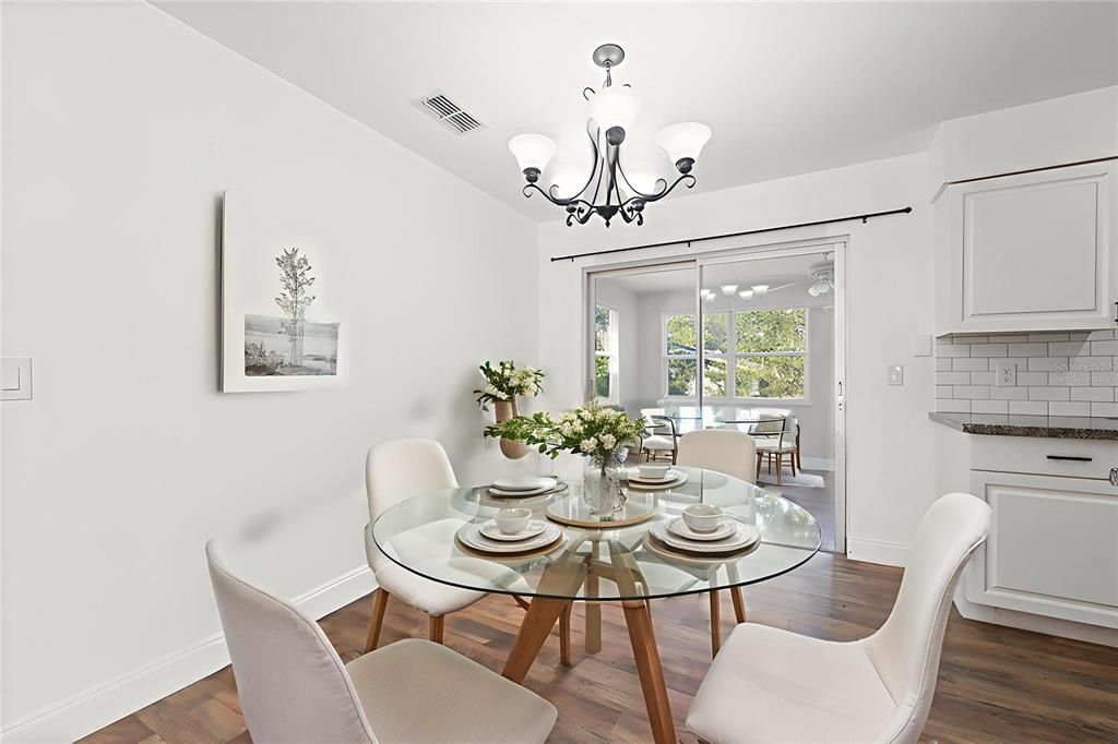 En Venta: $225,000 (3 camas, 2 baños, 960 Pies cuadrados)