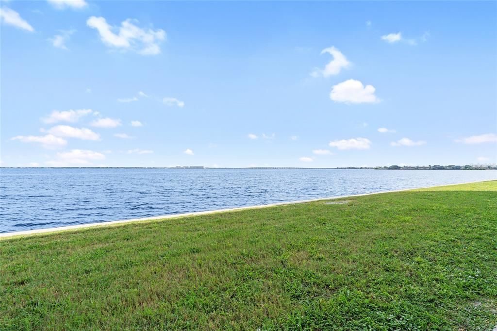 На продажу: $429,000 (3 спален, 2 ванн, 1916 Квадратных фут)