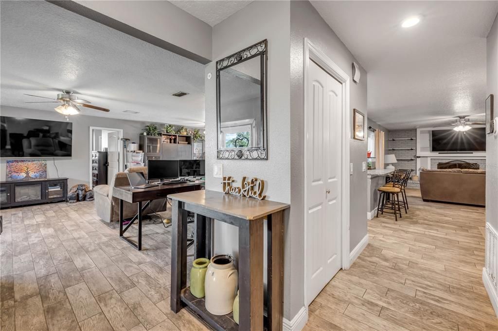 На продажу: $515,000 (4 спален, 2 ванн, 2267 Квадратных фут)