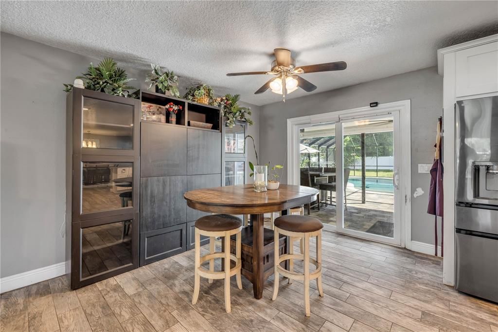 На продажу: $515,000 (4 спален, 2 ванн, 2267 Квадратных фут)