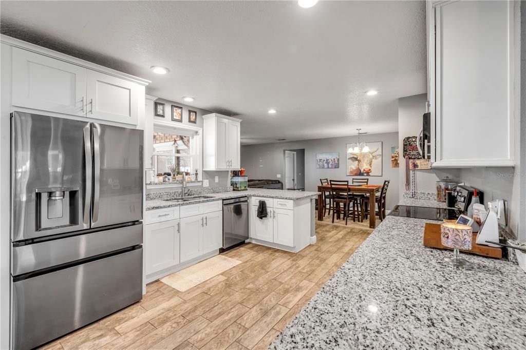 На продажу: $515,000 (4 спален, 2 ванн, 2267 Квадратных фут)