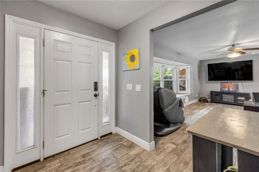 На продажу: $515,000 (4 спален, 2 ванн, 2267 Квадратных фут)