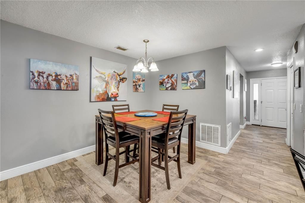 На продажу: $515,000 (4 спален, 2 ванн, 2267 Квадратных фут)