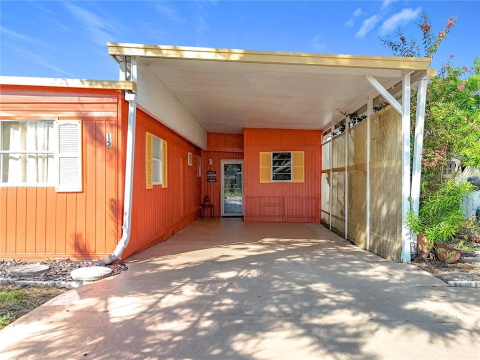 Под контрактом: $199,900 (3 спален, 1 ванн, 1140 Квадратных фут)