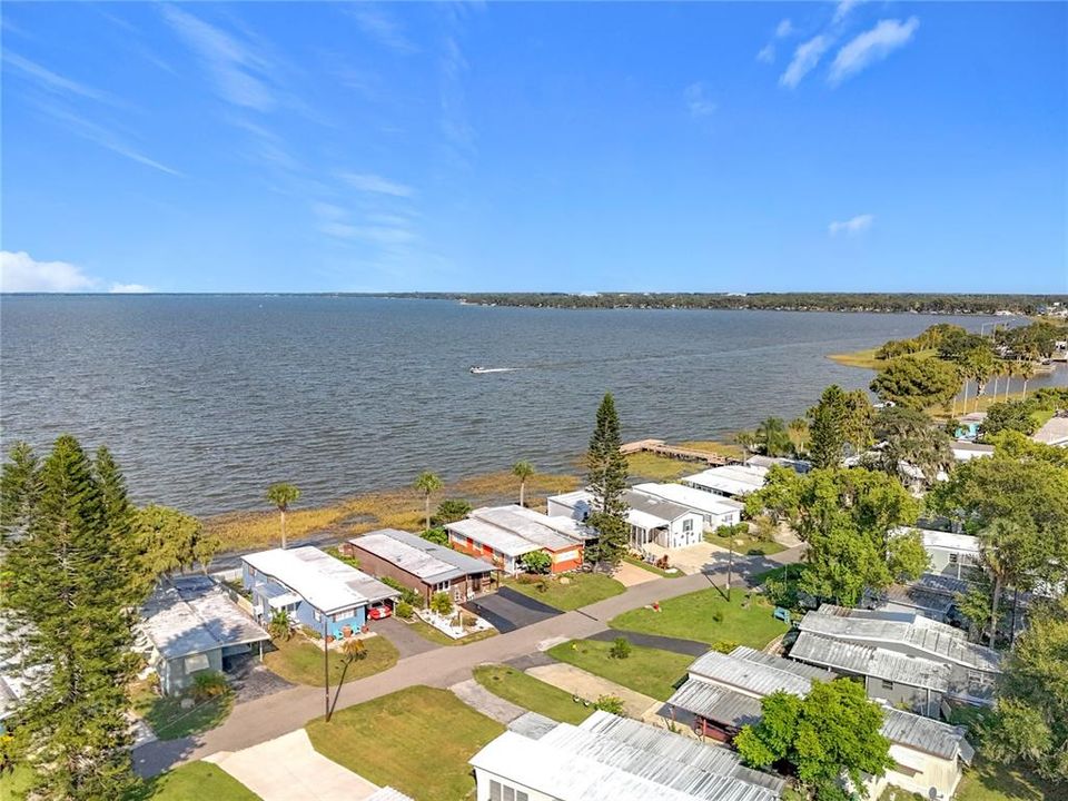 Под контрактом: $199,900 (3 спален, 1 ванн, 1140 Квадратных фут)