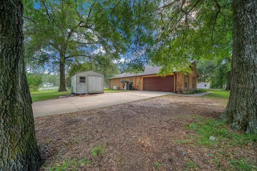 Activo con contrato: $394,990 (4 camas, 3 baños, 2362 Pies cuadrados)