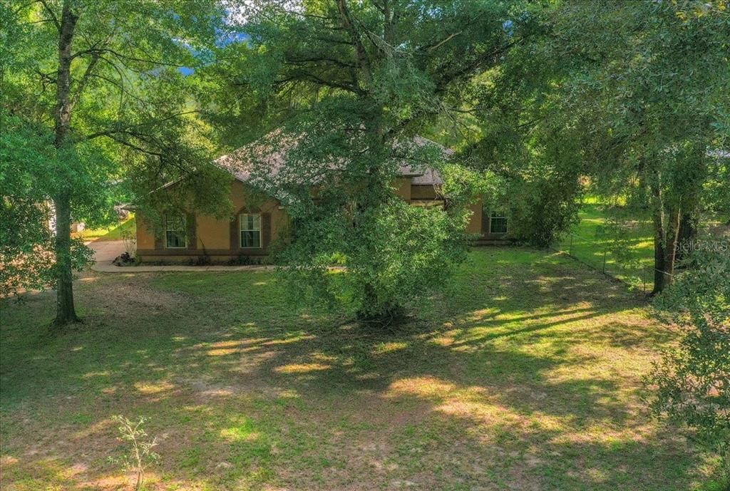 Activo con contrato: $394,990 (4 camas, 3 baños, 2362 Pies cuadrados)