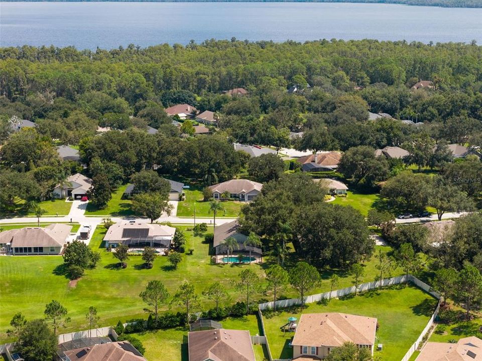 Active With Contract: $345,000 (3 beds, 2 baths, 1636 Square Feet)