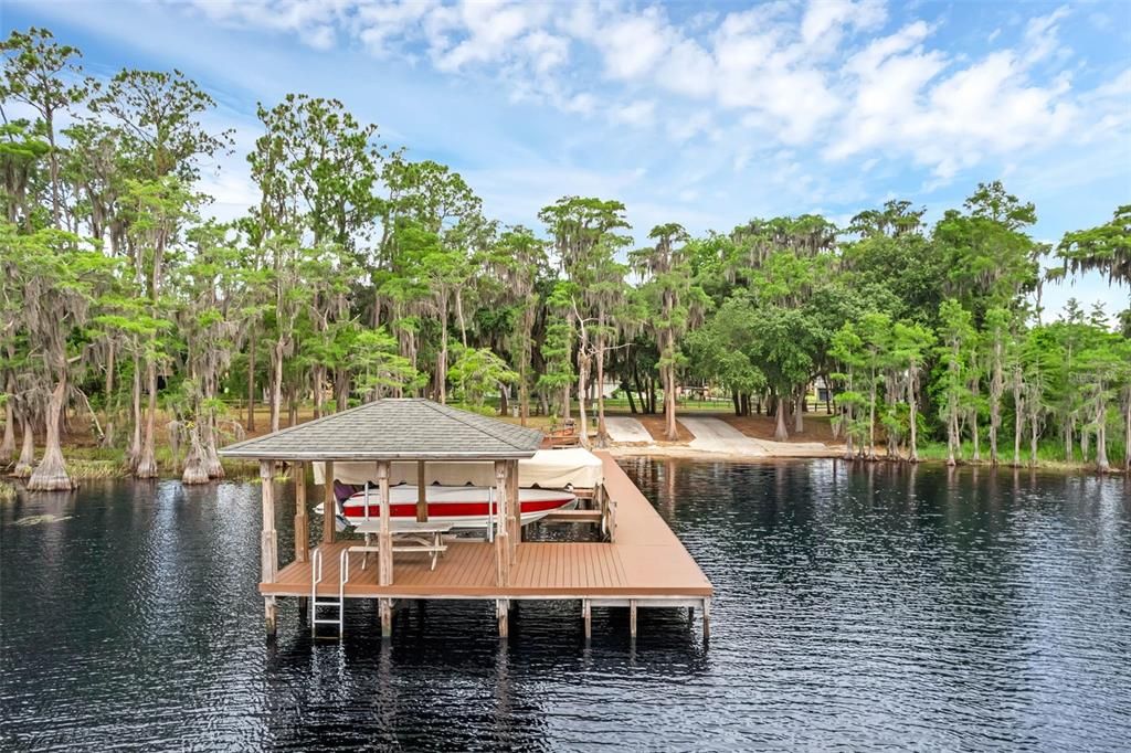 Active With Contract: $345,000 (3 beds, 2 baths, 1636 Square Feet)