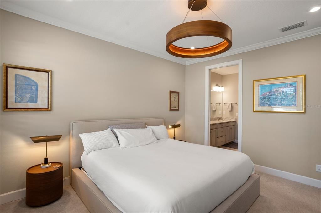 待售: $772,000 (3 贝兹, 2 浴室, 1918 平方英尺)