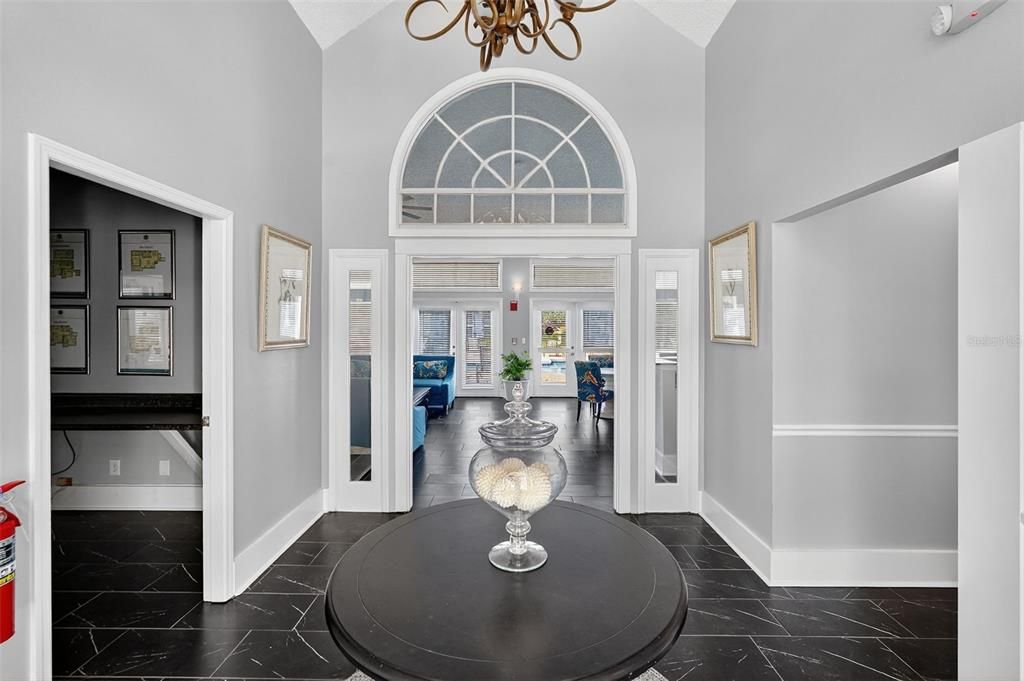 For Sale: $195,000 (1 beds, 1 baths, 1153 Square Feet)