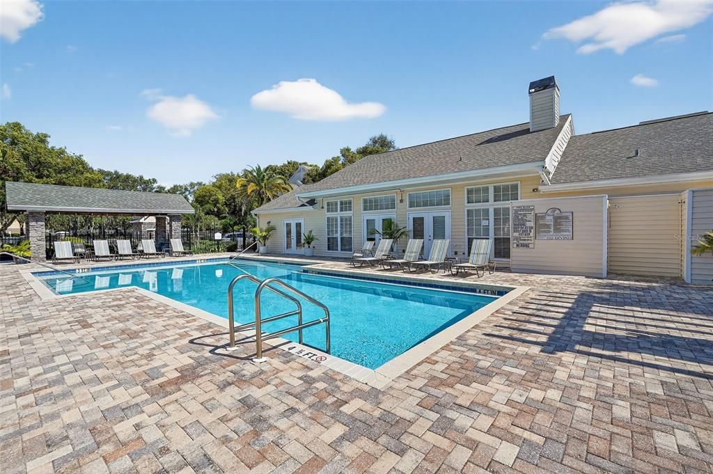 For Sale: $195,000 (1 beds, 1 baths, 1153 Square Feet)