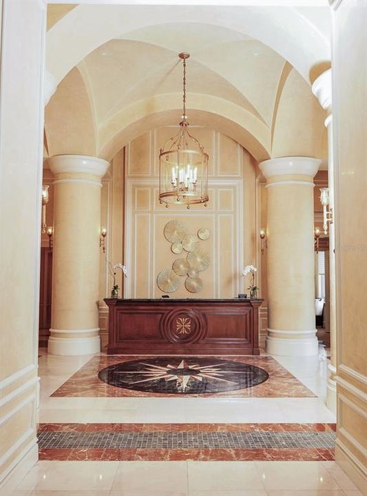 Activo con contrato: $1,999,000 (3 camas, 3 baños, 2736 Pies cuadrados)