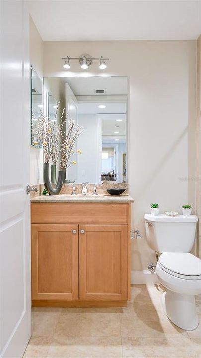 Activo con contrato: $1,999,000 (3 camas, 3 baños, 2736 Pies cuadrados)