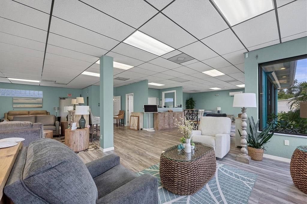 待售: $1,100,000 (0 贝兹, 0 浴室, 3111 平方英尺)