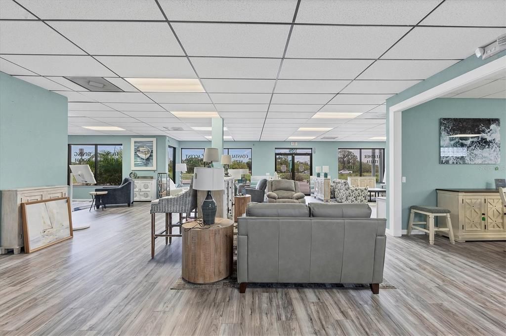 待售: $1,100,000 (0 贝兹, 0 浴室, 3111 平方英尺)