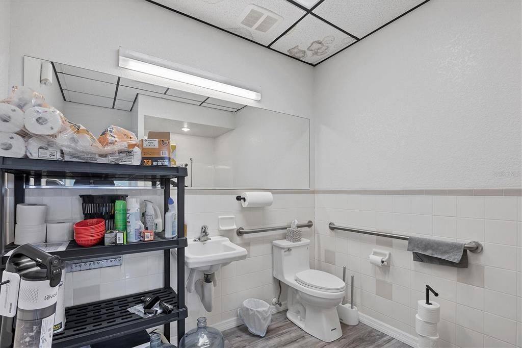 待售: $1,100,000 (0 贝兹, 0 浴室, 3111 平方英尺)