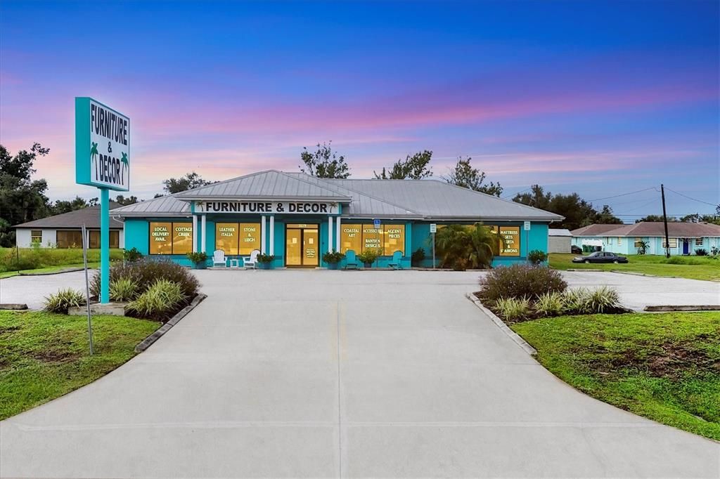 待售: $1,100,000 (0 贝兹, 0 浴室, 3111 平方英尺)