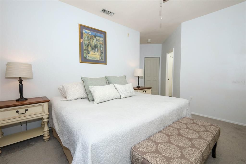 待售: $195,000 (3 贝兹, 2 浴室, 1455 平方英尺)