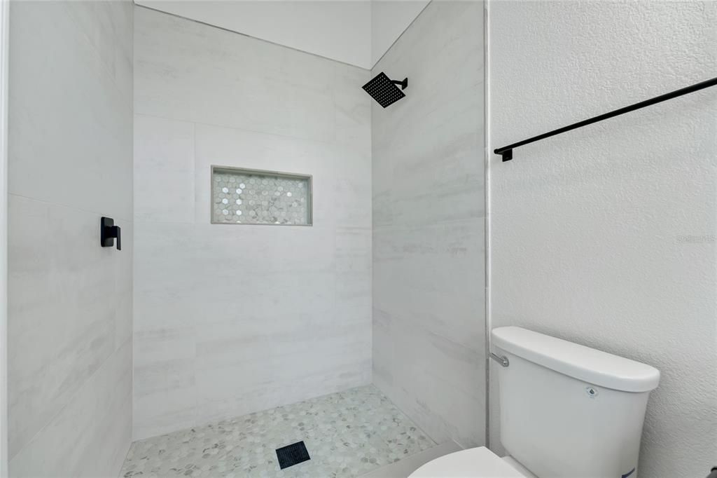 На продажу: $1,650,000 (4 спален, 4 ванн, 3288 Квадратных фут)