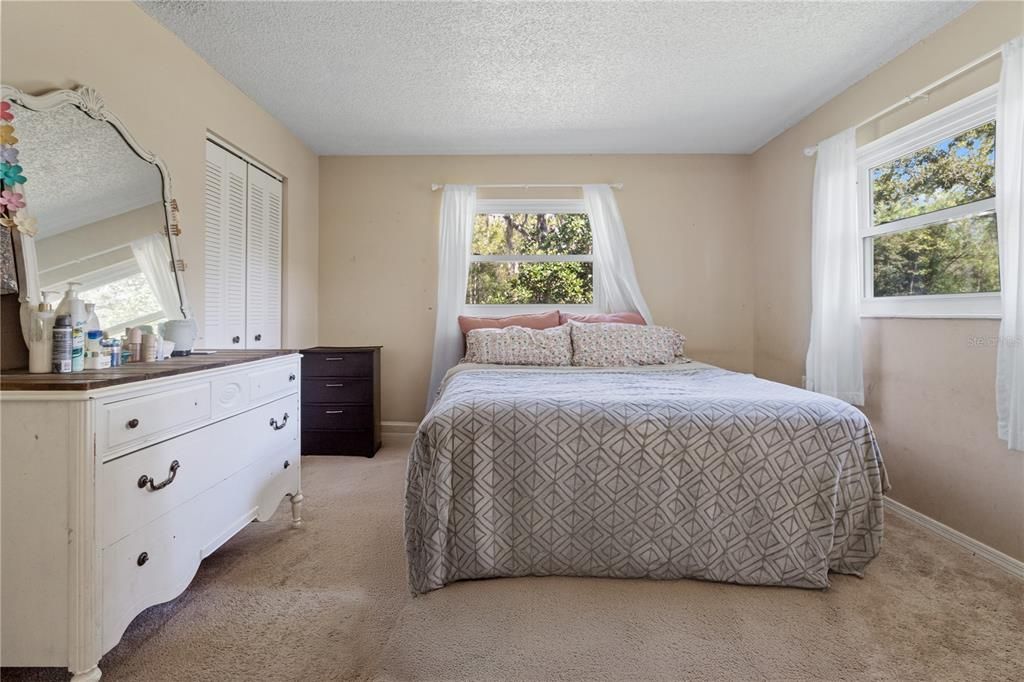 En Venta: $475,000 (3 camas, 2 baños, 1728 Pies cuadrados)