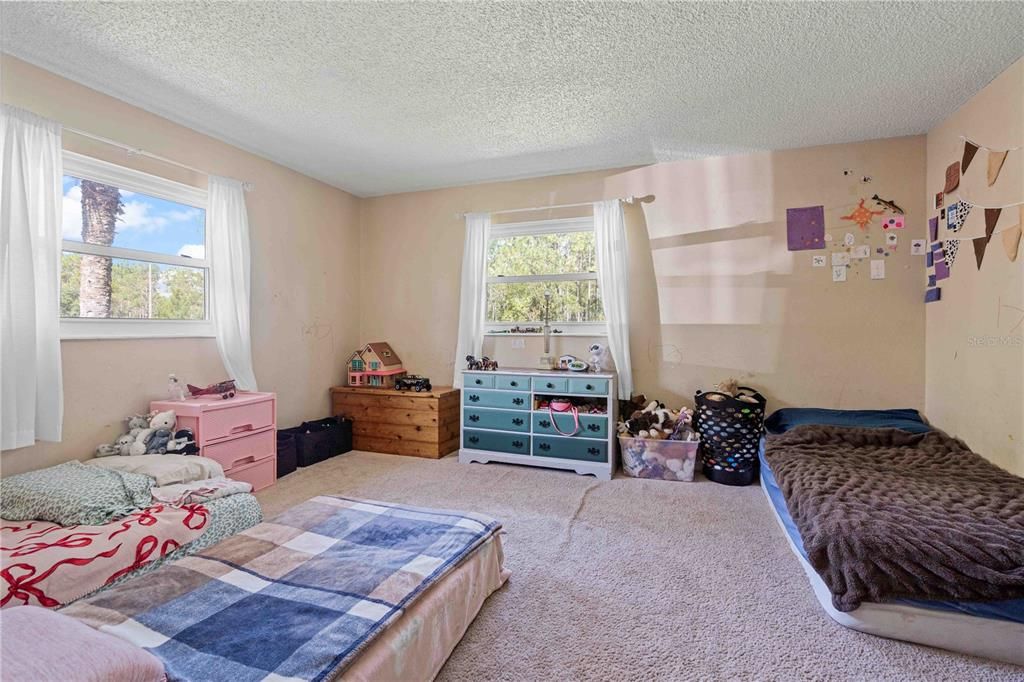 En Venta: $475,000 (3 camas, 2 baños, 1728 Pies cuadrados)