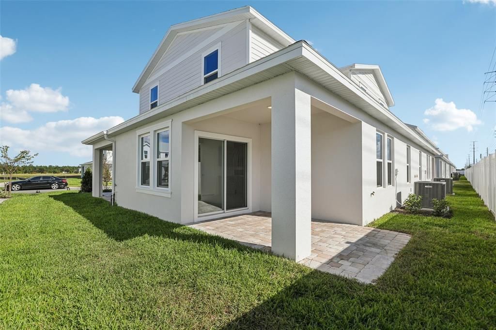 Active With Contract: $364,990 (3 beds, 2 baths, 1679 Square Feet)