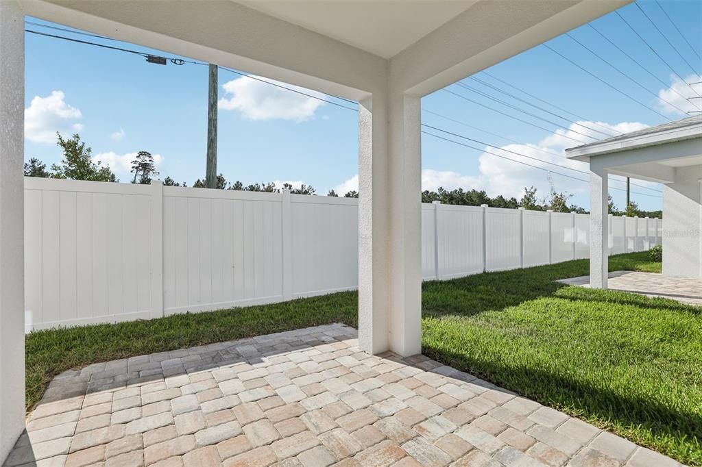 Active With Contract: $364,990 (3 beds, 2 baths, 1679 Square Feet)