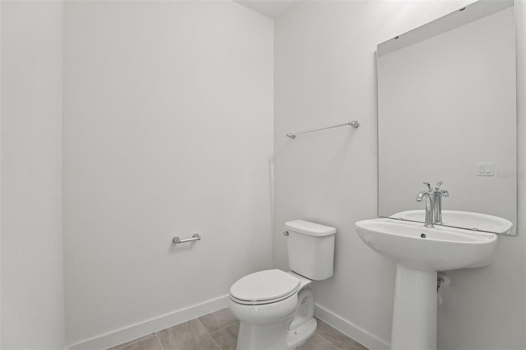 Active With Contract: $364,990 (3 beds, 2 baths, 1679 Square Feet)