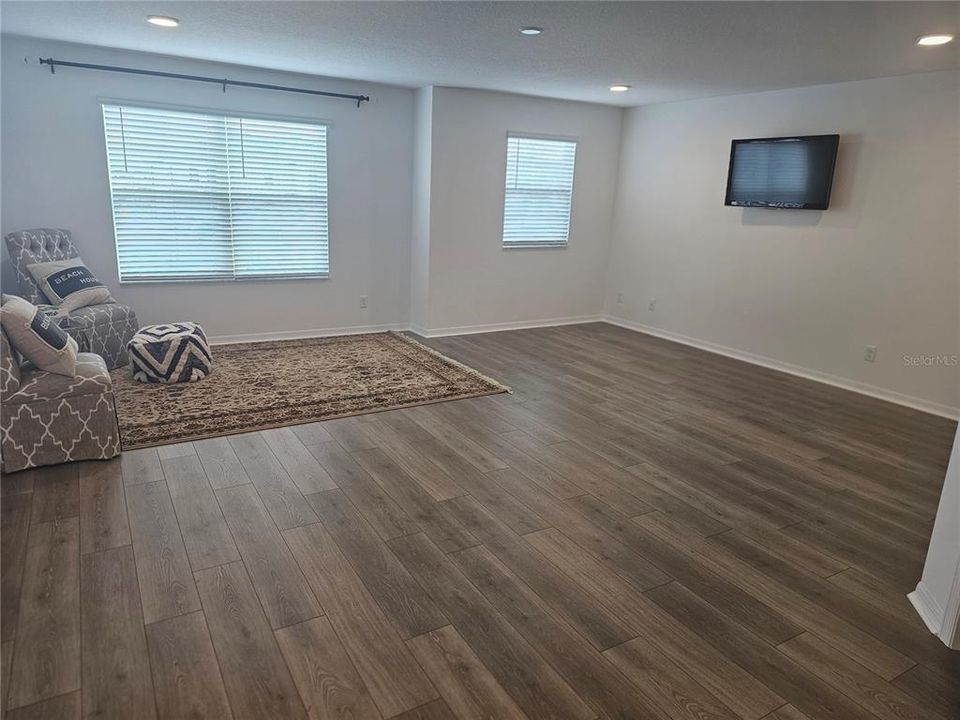 待售: $638,000 (5 贝兹, 4 浴室, 3761 平方英尺)