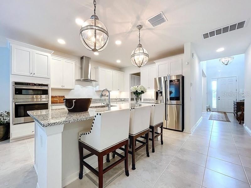 待售: $638,000 (5 贝兹, 4 浴室, 3761 平方英尺)