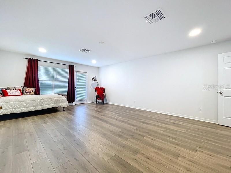 待售: $638,000 (5 贝兹, 4 浴室, 3761 平方英尺)