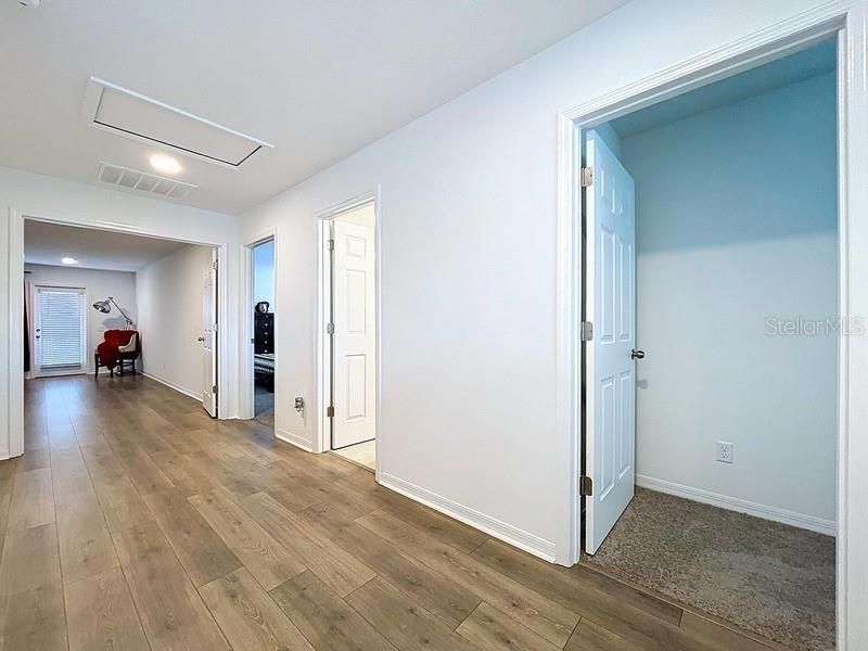 待售: $638,000 (5 贝兹, 4 浴室, 3761 平方英尺)