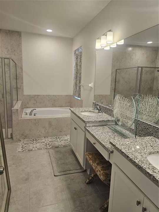 待售: $638,000 (5 贝兹, 4 浴室, 3761 平方英尺)